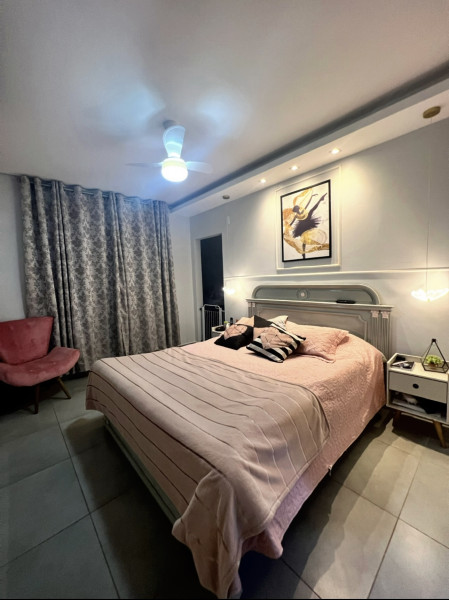 Casa de condomínio à venda Jardim São Vicente com 250m² e 4 quartos por R$ 580.000 - 1120891739-img-6393.jpeg