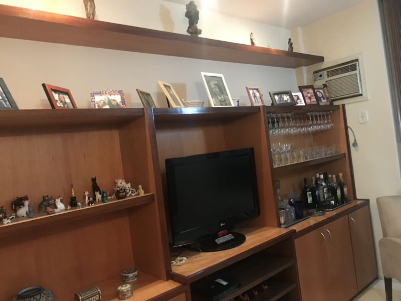 Apartamento à venda Copacabana com 130m² e 2 quartos por R$ 1.300.000 - 1018814110-2d651a4c-640c-41d4-9ba7-b730ba8dd101.jpeg