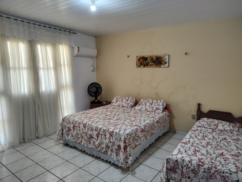 Casa à venda Centro com 300m² e 4 quartos por R$ 450.000 - 313834997-img-20221227-152829702-hdr.jpg