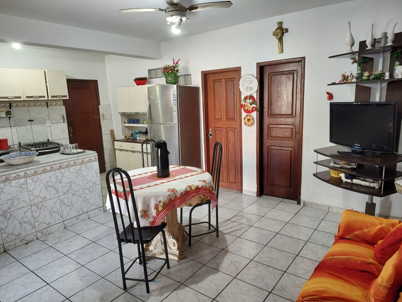 Casa à venda Centro com 300m² e 4 quartos por R$ 450.000 - 541428224-img-20221227-160713321-hdr.jpg