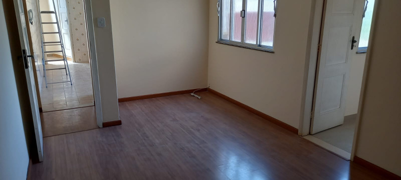 Apartamento à venda Vila Valqueire com 260m² e 3 quartos por R$ 450.000 - 1750668902-img-20240121-wa0105.jpg