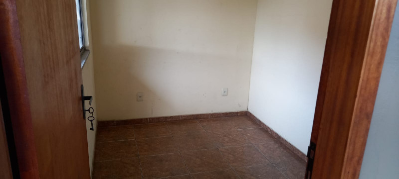Apartamento à venda Vila Valqueire com 260m² e 3 quartos por R$ 450.000 - 805298465-img-20240121-wa0131.jpg