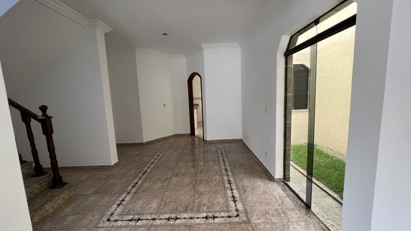 Casa à venda Vl. Albertina com 296m² e 5 quartos por R$ 1.100.000 - 1620786703-5.jpg