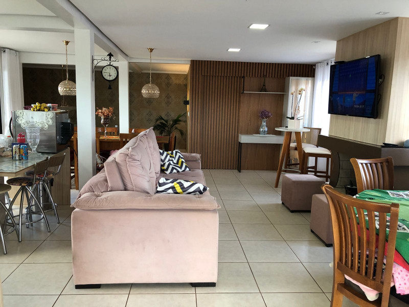 Cobertura à venda Bela Vista com 246m² e 4 quartos por R$ 890.000 - 190154912-1371e9c7-ddb4-4e7c-bcbc-fe3c0d7e76d3.jpeg