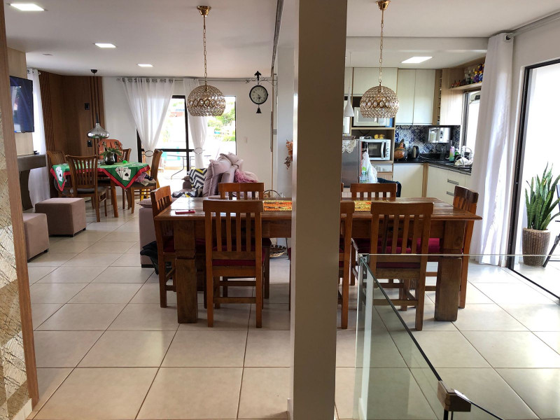 Cobertura à venda Bela Vista com 246m² e 4 quartos por R$ 890.000 - 1915142917-4b93ec63-fa05-4cb6-97aa-94d75e870343.jpeg