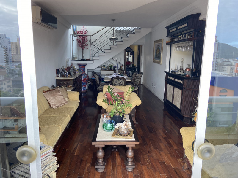 Cobertura à venda Ponta da Praia com 388m² e 4 quartos por R$ 2.200.000 - 302839733-img-5649.jpeg