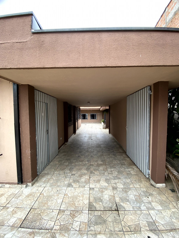 Casa à venda Xaxim com 229m² e 5 quartos por R$ 650.000 - 1054672825-img-0344.jpg