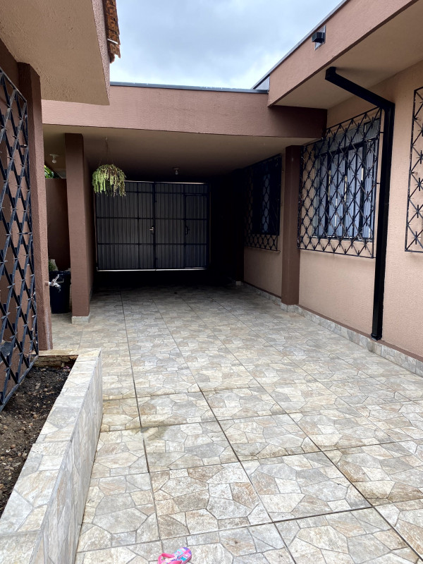 Casa à venda Xaxim com 229m² e 5 quartos por R$ 650.000 - 1127138412-img-0400.jpg