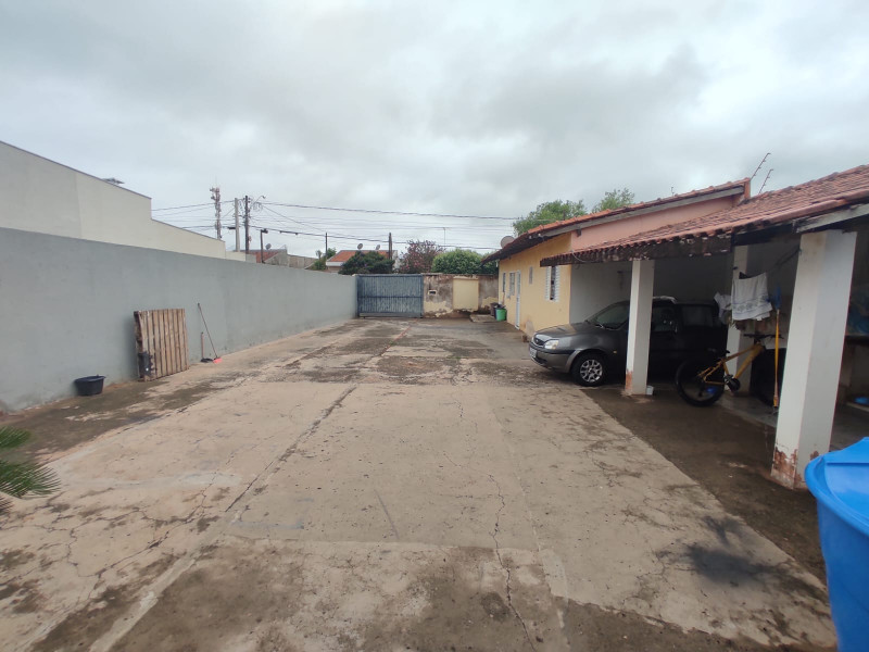 Casa à venda Jardim Solange com 345m² e 3 quartos por R$ 350.000 - 2063843017-whatsapp-image-2024-01-22-at-13.jpeg