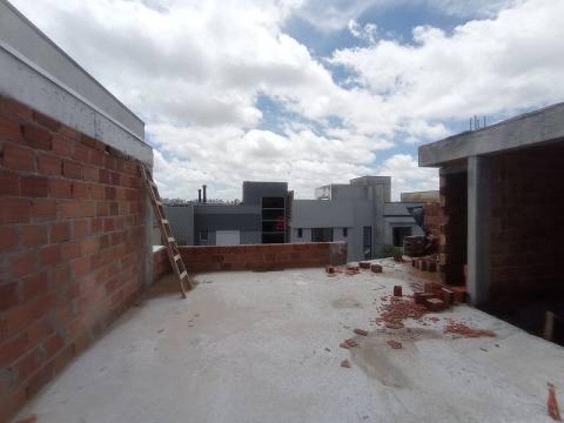 Casa de condomínio à venda Campo Comprido com 176m² e 4 quartos por R$ 1.000.000 - 258709432-casa-de-condominio-com-4-quartos-a-venda-176m-no-campo-comprido-curitiba-18.jpg