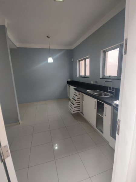Casa à venda Tucuruvi com 180m² e 3 quartos por R$ 845.000 - 1004056532-cozinha.jpg