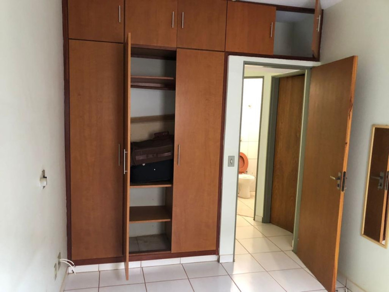 Apartamento à venda Subsetor Leste - 8 (L-8) com 89m² e 2 quartos por R$ 220.000 - img-9723.jpeg