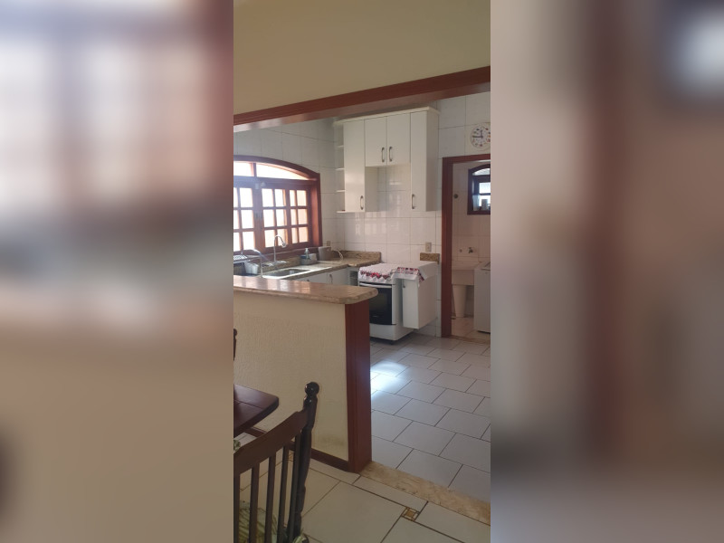Casa à venda Jardim Europa com 250m² e 3 quartos por R$ 750.000 - 05-cozinha-04.jpeg
