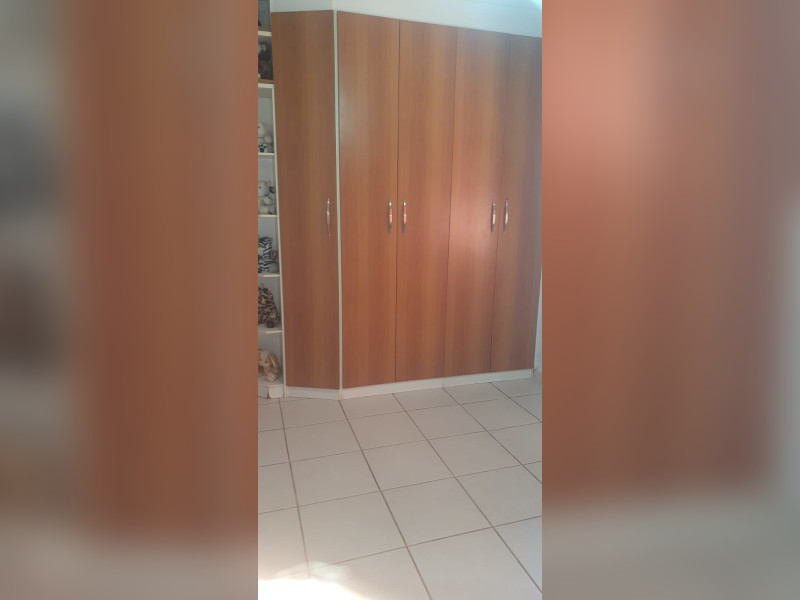 Casa à venda Jardim Europa com 250m² e 3 quartos por R$ 750.000 - 08-quarto-2-02.jpeg