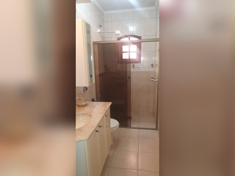 Casa à venda Jardim Europa com 250m² e 3 quartos por R$ 750.000 - 10-banheiro-social-02.jpeg