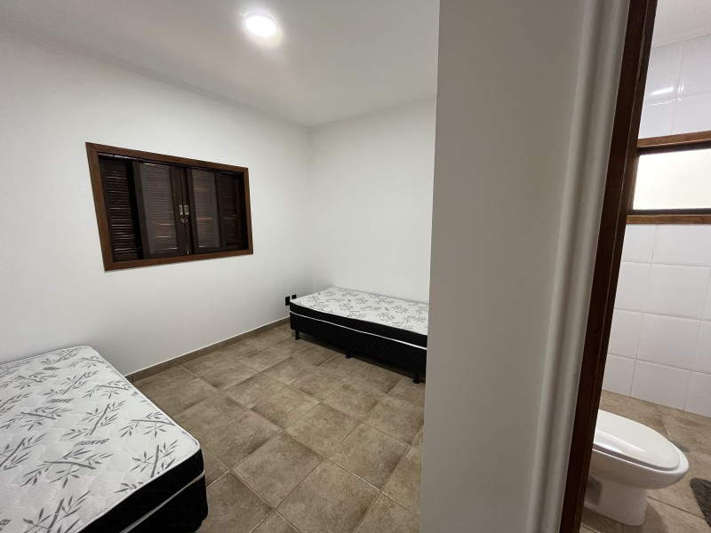 Chácara à venda Jundiaquara com 2000m² e 5 quartos por R$ 1.150.000 - img-1430.jpeg