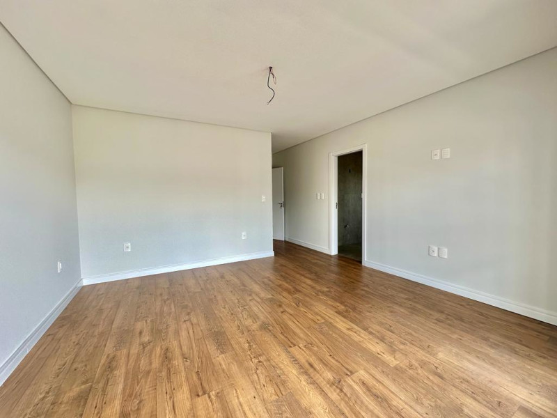 Casa à venda Moinhos com 200m² e 3 quartos por R$ 850.000 - whatsapp-image-2024-01-23-at-121752-1.jpeg