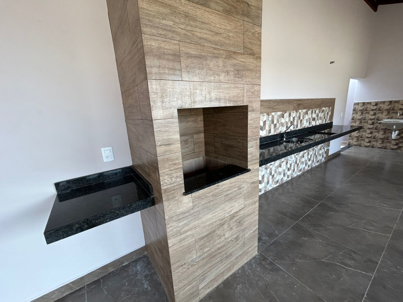 Casa à venda Vila São Lúcio com 200m² e 3 quartos por R$ 550.000 - img-20241020-wa0033.jpg