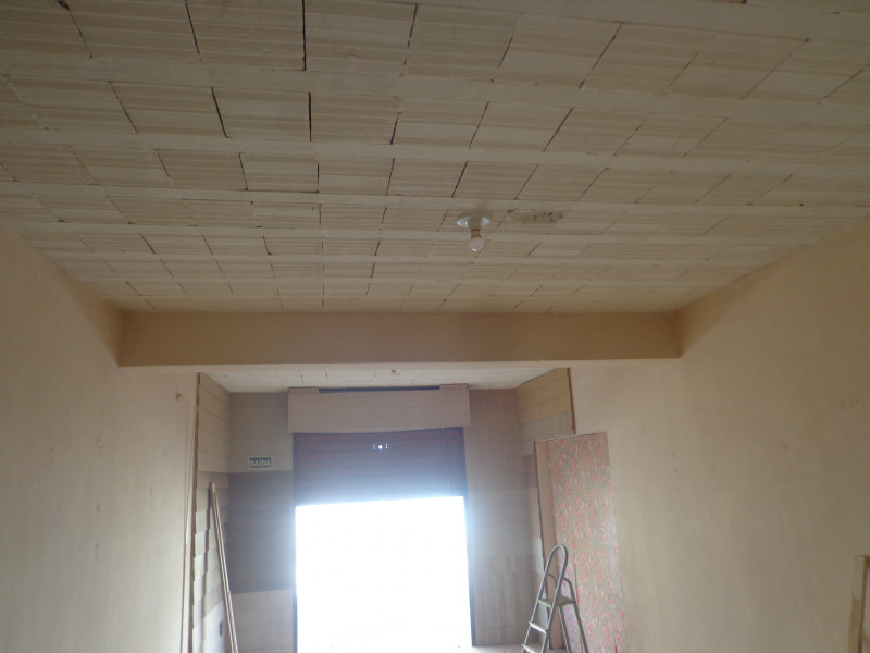 Comercial à venda Silverado com 32m² e 1 quarto por R$ 550.000 - 2047916872-dsc02125.JPG