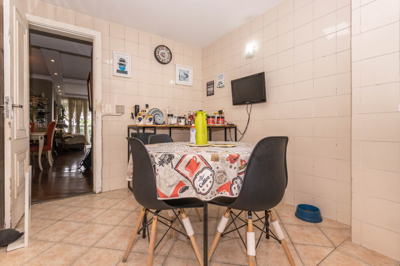 Apartamento à venda Tijuca com 190m² e 4 quartos por R$ 950.000 - 1105611783-38-cozinha.jpg