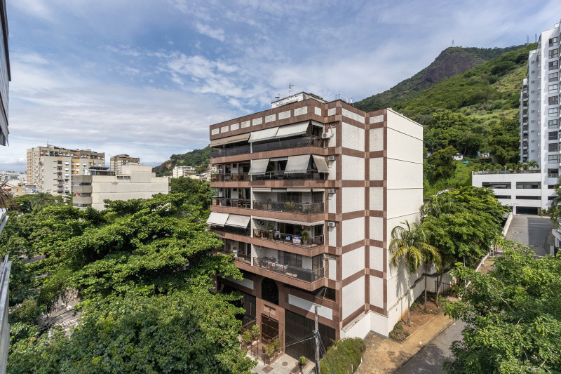 Apartamento à venda Tijuca com 190m² e 4 quartos por R$ 950.000 - 1575750582-44-vista.jpg
