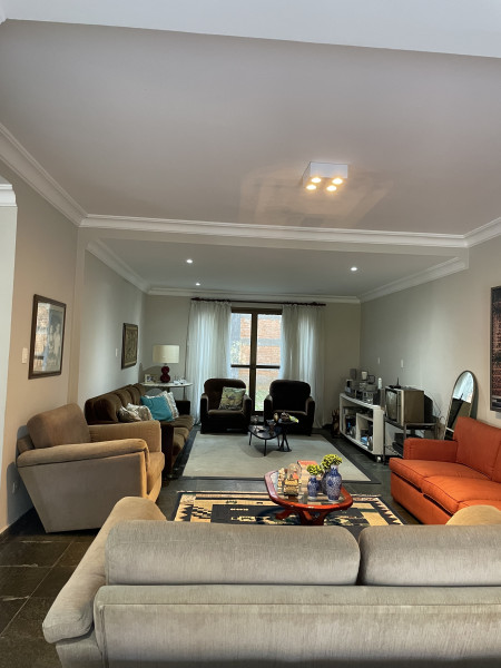 Casa à venda Jardim Semiramis com 305m² e 4 quartos por R$ 990 - 1086266606-casa-3.jpg