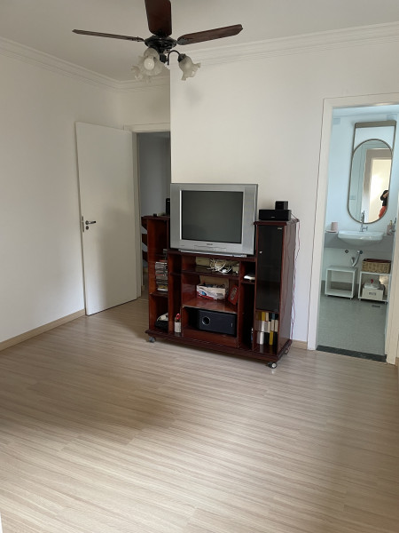 Casa à venda Jardim Semiramis com 305m² e 4 quartos por R$ 990 - 1095157074-casa-15.jpg