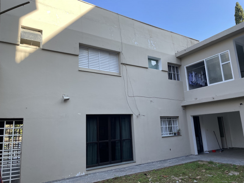 Casa à venda Jardim Semiramis com 305m² e 4 quartos por R$ 990 - 544014812-casa-1.jpg