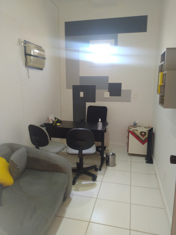 Comercial à venda Jardim Bandeirantes com 178m² e 1 quarto por R$ 420.000 - 1050440240-img-20210905-133314.jpg