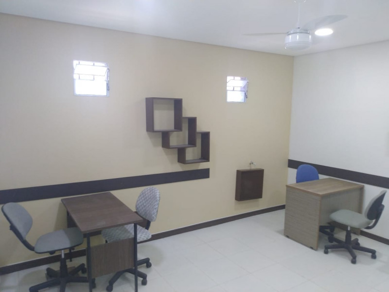Comercial à venda Jardim Bandeirantes com 178m² e 1 quarto por R$ 420.000 - 1529551228-sala-creme-2.jpg