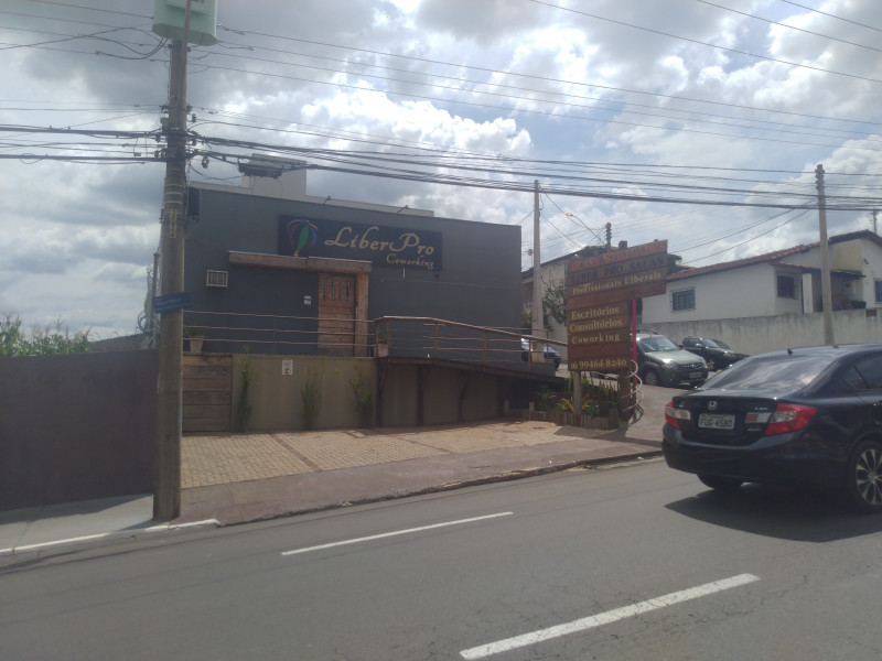 Comercial à venda Jardim Bandeirantes com 178m² e 1 quarto por R$ 420.000 - 398502389-img-20210120-141818-copia.jpg