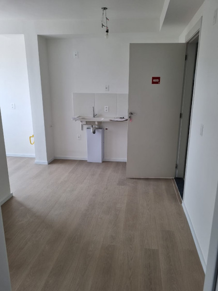 Studio à venda Jardim Aeroporto com 30m² e 2 quartos por R$ 330.000 - 1928451130-foto-sala-para-cozinha.jpeg
