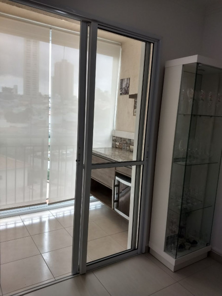 Apartamento à venda Vila Formosa com 62m² e 2 quartos por R$ 520.000 - 1929387306-sacada2.jpg