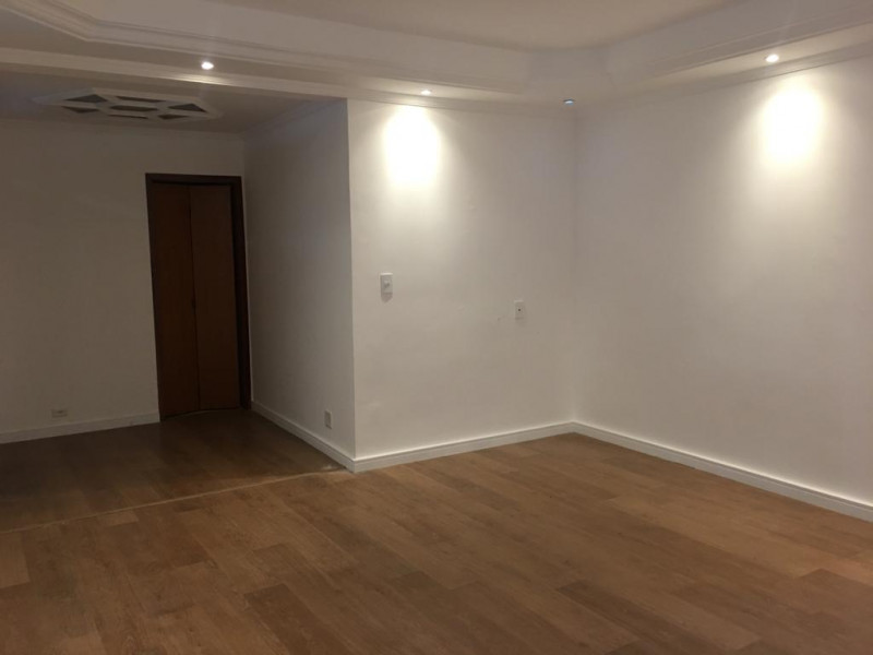 Casa para alugar Jardim São Caetano com 470m² e 3 quartos por R$ 9.000 - 2114994748-casa-12.jpeg