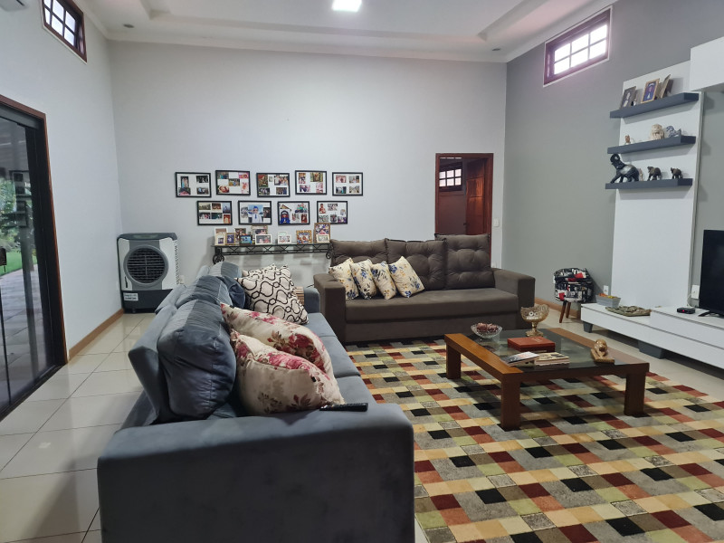 Chácara à venda Área Rural de Bauru com 20m² e 3 quartos por R$ 1.800.000 - 136941786-20240125-060540.jpg