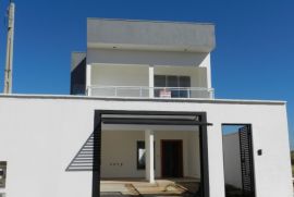 Casa à venda Jardim dos Lagos com 170m² - 3 dormitórios -  vagas - R$ 480.000 - 1952715778-img-20240124-202403.jpg