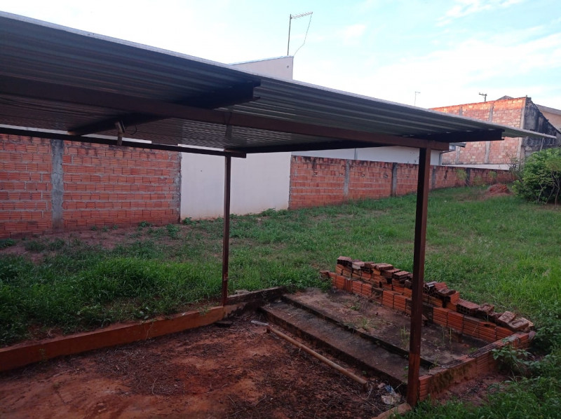 Terreno à venda Centro com 275m² e 1 quarto por R$ 90.000 - 2115368932-whatsapp-image-2024-01-25-at-12.jpeg