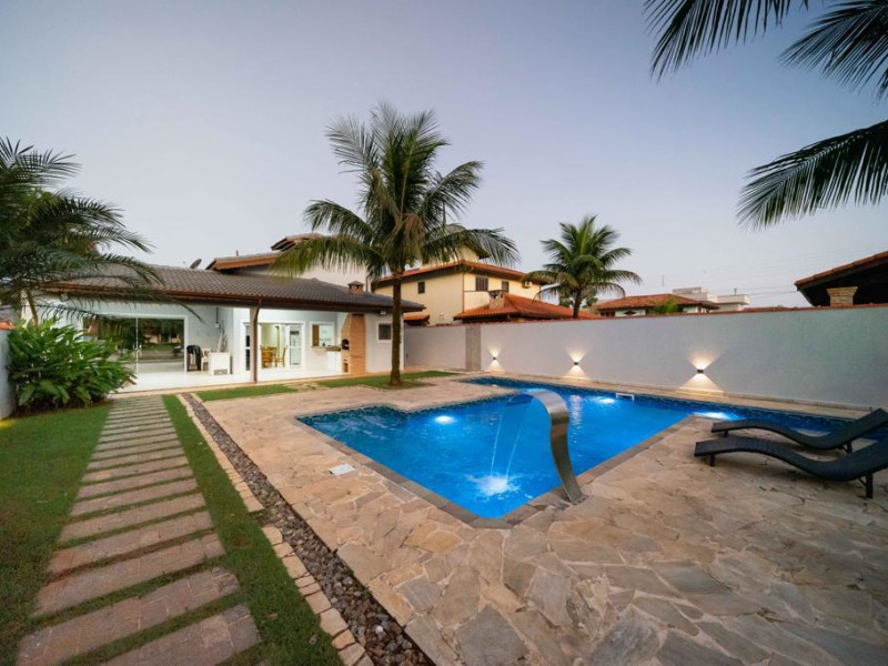 Casa de condomínio à venda Morada da Praia com 588m² e 6 quartos por R$ 1.360.000 - 91571b64-6b4b-4e87-b18f-c579f09d60c1.jpeg