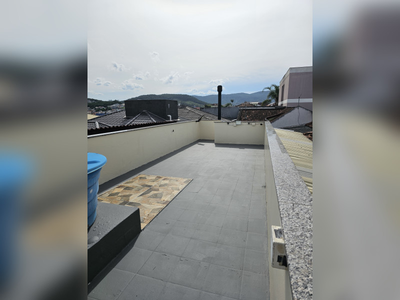 Casa à venda Forquilhas com 114m² e 3 quartos por R$ 620.000 - 24-terraco-vista-panoramica.jpg