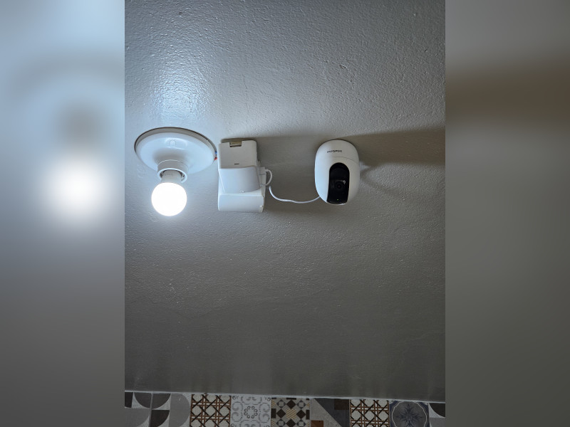 Casa à venda Forquilhas com 114m² e 3 quartos por R$ 620.000 - 27-sistema-cftv-app.jpg