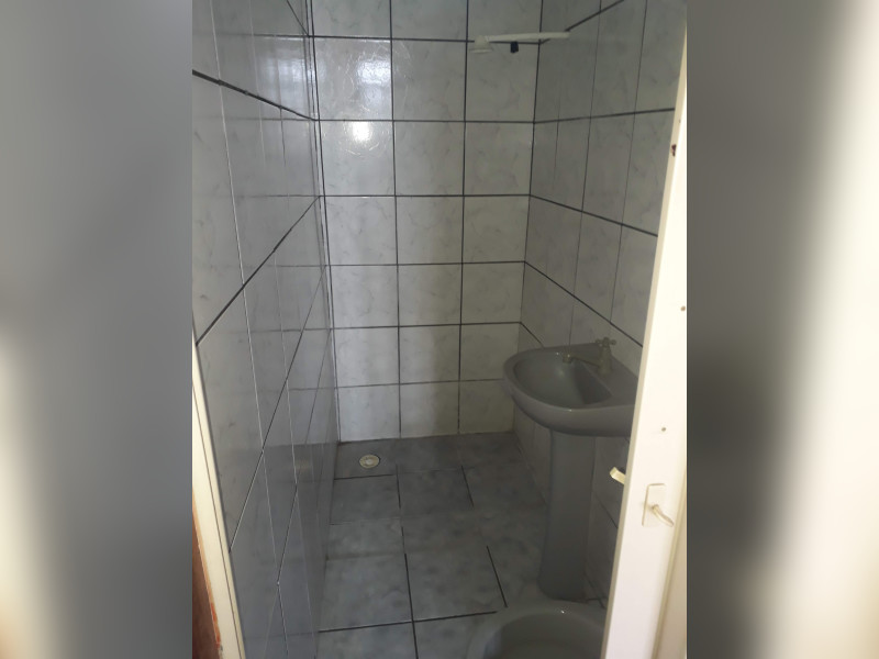 Comercial à venda São José Operário com 200m² e  quartos por R$ 595.000 - 20221214-160349.jpg