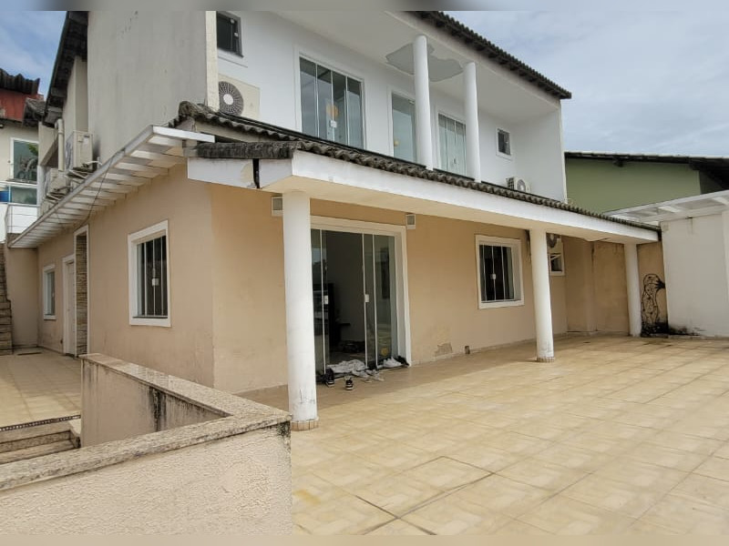 Casa à venda Bráz De Pina com 200m² e 4 quartos por R$ 900.000 - img-20240126-wa0013.jpg