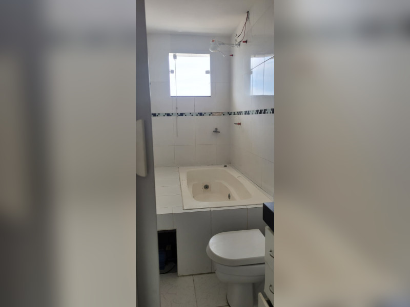Casa à venda Bráz De Pina com 200m² e 4 quartos por R$ 900.000 - img-20240126-wa0032.jpg