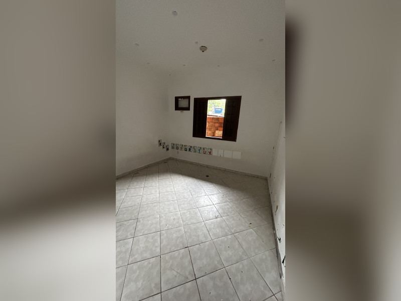 Casa à venda Cubango com 64m² e 2 quartos por R$ 99.999 - img-6441.jpeg