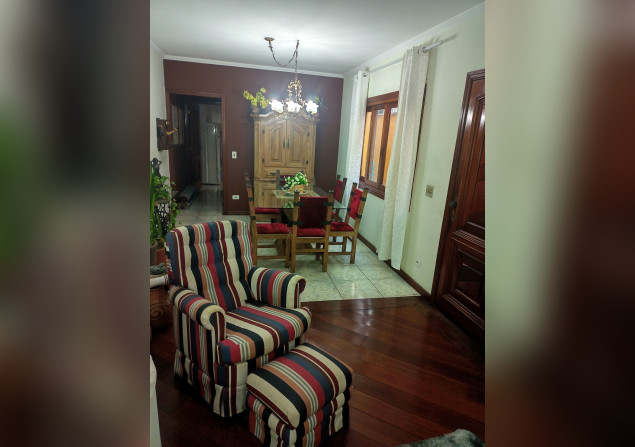 imóvel com 129m²