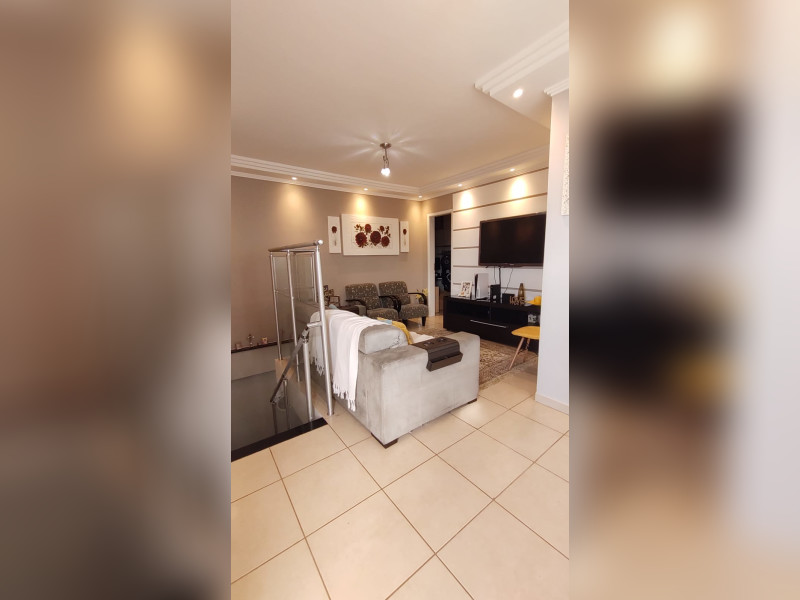 Cobertura à venda Parque São Vicente com 89m² e 2 quartos por R$ 390.000 - whatsapp-image-2023-12-14-at-094454-6.jpeg