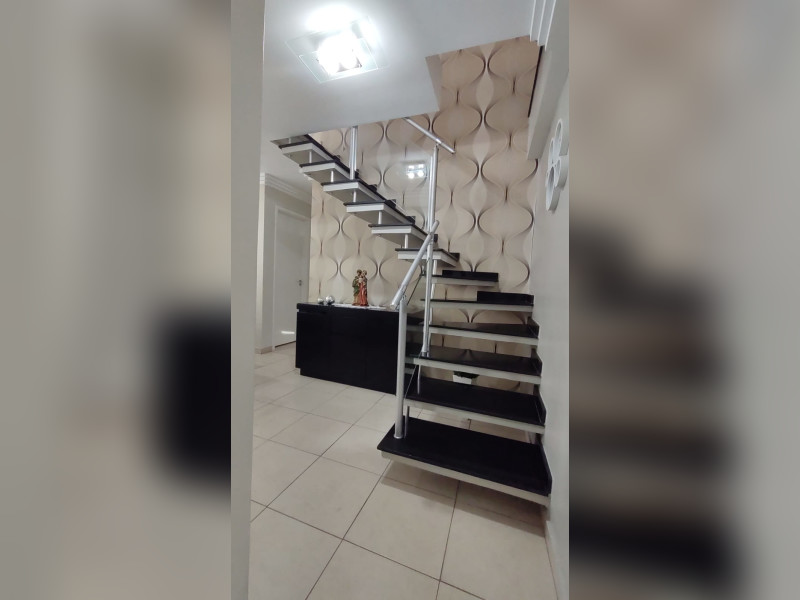 Cobertura à venda Parque São Vicente com 89m² e 2 quartos por R$ 390.000 - whatsapp-image-2023-12-14-at-094454-9.jpeg