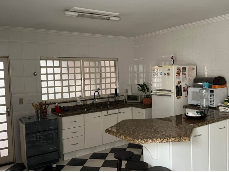 Casa à venda Centro com 300m² e 3 quartos por R$ 1.600.000 - 275091787-casa5.jpg