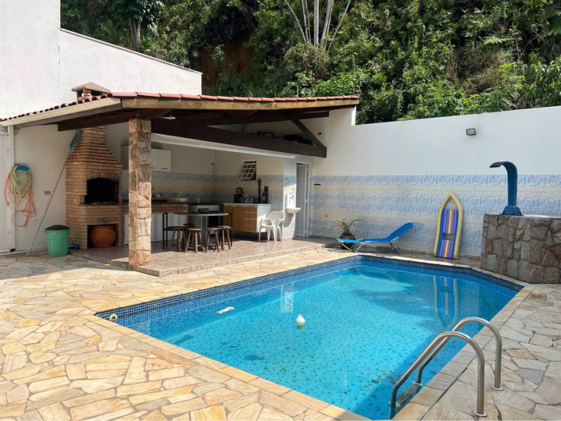 Casa à venda Centro com 300m² e 3 quartos por R$ 1.600.000 - 571062564-casa15.jpg