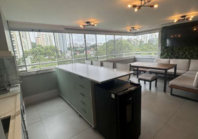 imóvel com 182m²